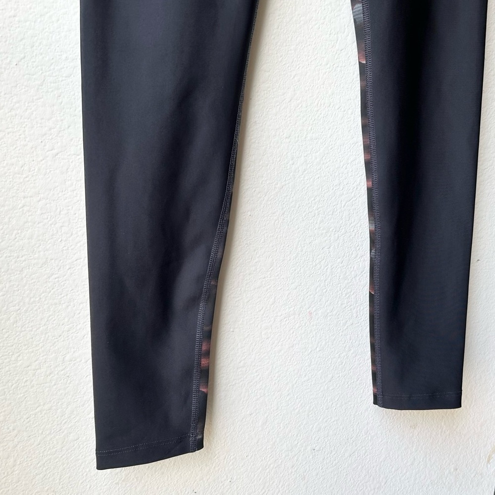 Peloton Show Up Floral Leggings Sz M Medium - Picture 8 of 15